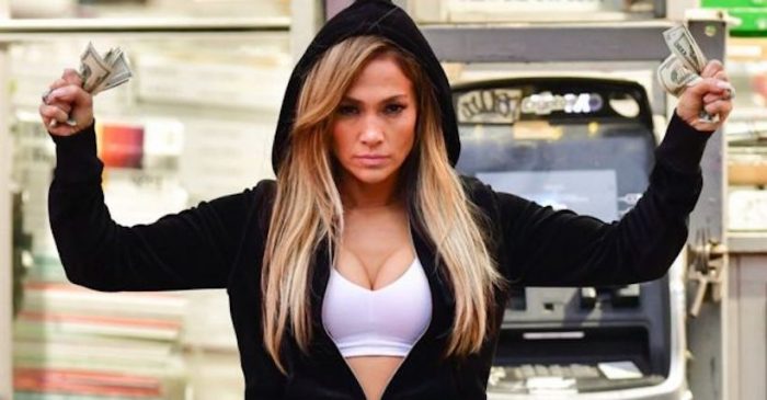 Jennifer López en ‘Hustlers’: la historia de unas strippers que drogaban y robaban a banqueros de Wall Street que inspiró el nuevo filme de la actriz Jennifer López en ‘Hustlers’: la historia de unas strippers que drogaban y robaban a banqueros de Wall Street que inspiró el nuevo filme de la actriz