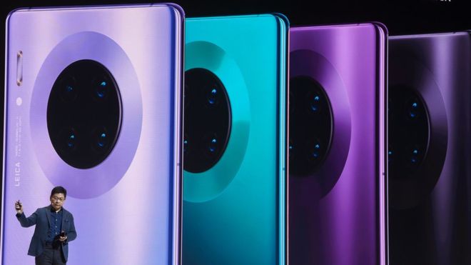 Cómo es el primer teléfono de Huawei sin apps de Google Cómo es el primer teléfono de Huawei sin apps de Google