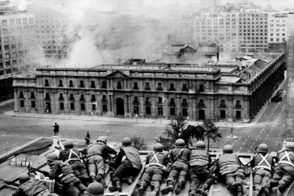El polémico inserto que afirma que el 11 de septiembre de 1973 «Chile se salvó de ser como es hoy Venezuela» El polémico inserto que afirma que el 11 de septiembre de 1973