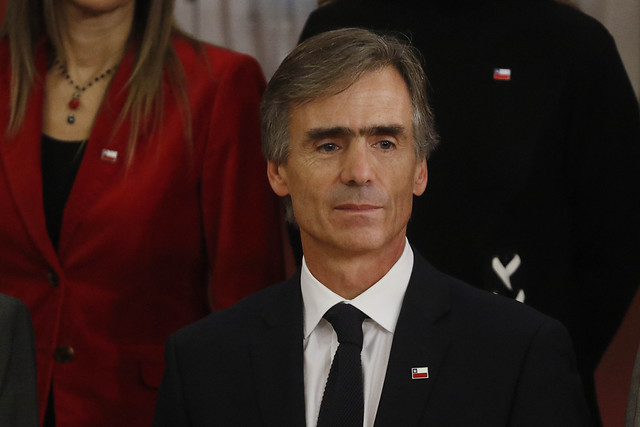 «Esta coyuntura se come la estrategia del Gobierno»: la preocupación del exministro Valente por el debate en torno a la reforma tributaria