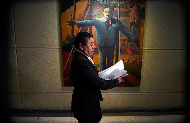 Cámara investiga la primera denuncia de acoso sexual contra el diputado Pedro Velásquez Cámara investiga la primera denuncia de acoso sexual contra el diputado Pedro Velásquez
