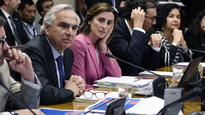 Entre el respeto y la irrelevancia: la presión que recae sobre Chadwick para desactivar la acusación contra Marcela Cubillos Entre el respeto y la irrelevancia: la presión que recae sobre Chadwick para desactivar la acusación contra Marcela Cubillos