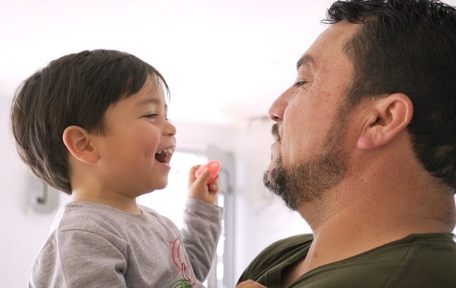 Papás más presentes: Codelco Ventanas incentiva la corresponsabilidad con aumento de postnatal para sus trabajadores Papás más presentes: Codelco Ventanas incentiva la corresponsabilidad con aumento de postnatal para sus trabajadores