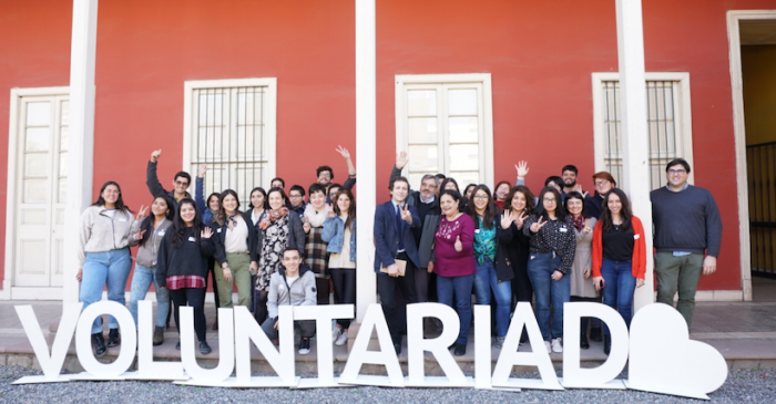 Jóvenes participan en jornada de co-creación para levantar programa de voluntariado patrimonial Jóvenes participan en jornada de co-creación para levantar programa de voluntariado patrimonial