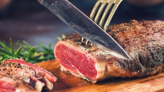 El polémico estudio que dice que la carne roja y procesada no es tan dañina como se pensaba El polémico estudio que dice que la carne roja y procesada no es tan dañina como se pensaba