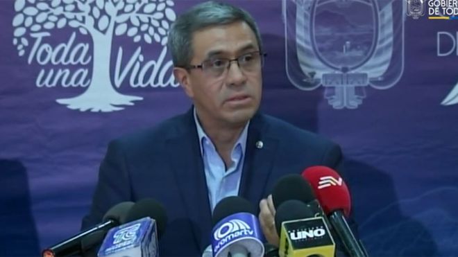 Crisis en Ecuador: las 6 propuestas del gobierno de Lenín Moreno para desactivar las protestas (y que no incluyen el subsidio a los combustibles) Crisis en Ecuador: las 6 propuestas del gobierno de Lenín Moreno para desactivar las protestas (y que no incluyen el subsidio a los combustibles)