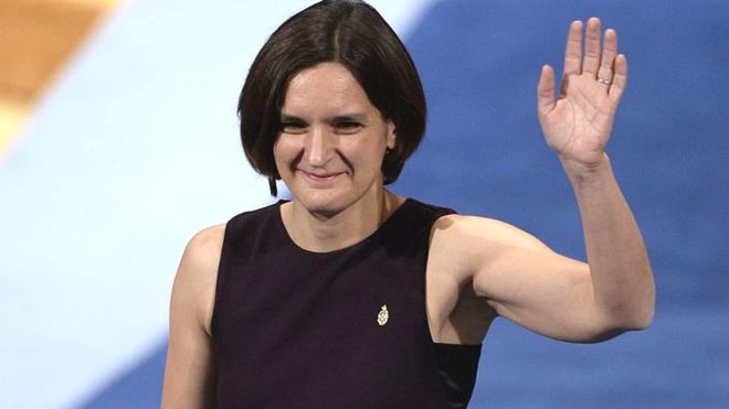 Quién es Esther Duflo, la segunda mujer que recibe el Nobel de Economía y la ganadora más joven de la historia Quién es Esther Duflo, la segunda mujer que recibe el Nobel de Economía y la ganadora más joven de la historia