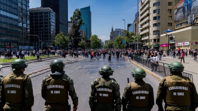 Protestas en Chile: “Las élites empresariales y políticas apretaron la tuerca más de lo que tenían que apretar” Protestas en Chile: