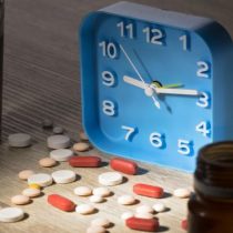 Presión arterial: investigadores señalan que es mejor tomar los medicamentos antes de dormir