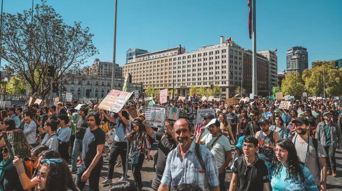 Fridays for Future Santiago invita a reciclar pilas en Cicletada por el Futuro Fridays for Future Santiago invita a reciclar pilas en Cicletada por el Futuro
