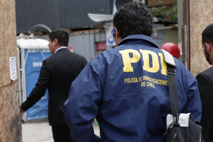 Hombre muere de un disparo en la cabeza en pleno centro de Concepción Hombre muere de un disparo en la cabeza en pleno centro de Concepción