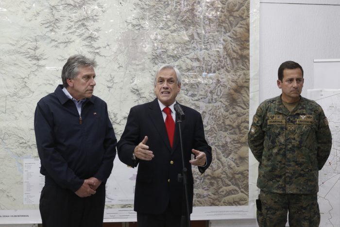 Oposición cuestiona la “guerra” de Piñera: fue “patético” y “ofende a la democracia” Oposición cuestiona la