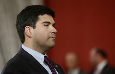 Julio Isamit El Pinguino Homofobico Que Asume Como Ministro En Bienes Nacionales El Mostrador