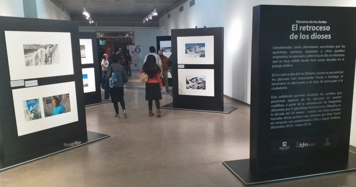 Exposición fotográfica refleja preocupante derretimiento de glaciares en Chile Exposición fotográfica refleja preocupante derretimiento de glaciares en Chile