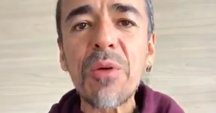 Músicos siguen enviando mensajes de apoyo a las manifestaciones en Chile Músicos siguen enviando mensajes de apoyo a las manifestaciones en Chile