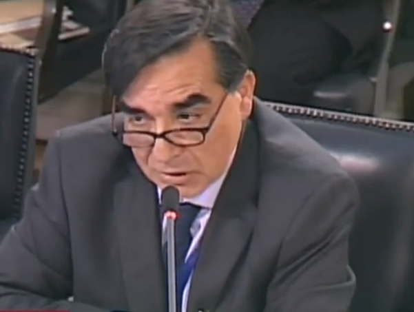 «Nadie sabe para quién trabaja»: Patricio Herrera, el controvertido hombre de los contratos en el Minsal