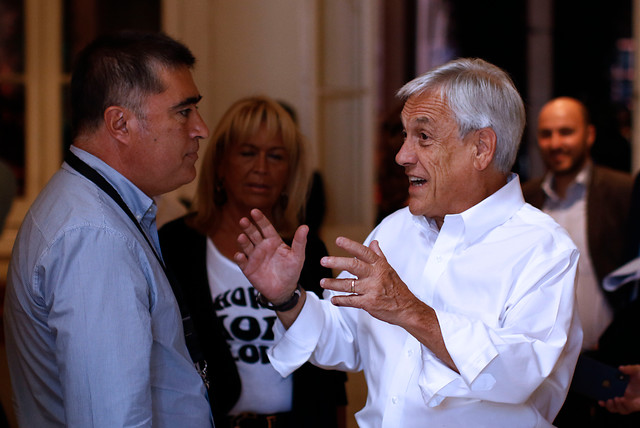 Desbordes rompe la matriz de las prioridades de La Moneda: “¿Qué afecta más a la gente? ¿La delincuencia o la integración?” Desbordes rompe la matriz de las prioridades de La Moneda: “¿Qué afecta más a la gente? ¿La delincuencia o la integración?”