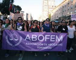 Diálogos de abogadas feministas invitan a reflexionar sobre la emancipación colectiva de la mujer Diálogos de abogadas feministas invitan a reflexionar sobre la emancipación colectiva de la mujer