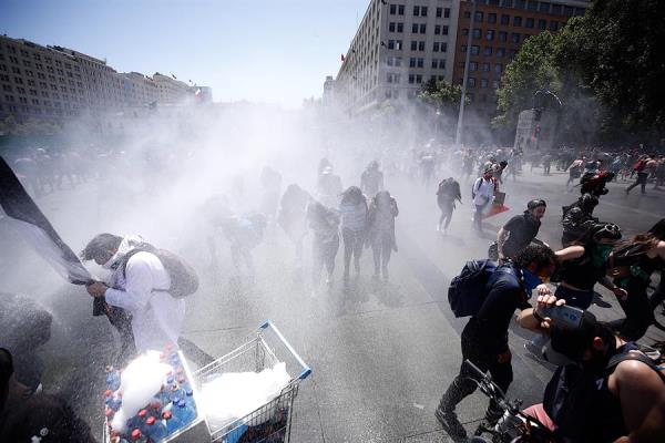 Donald Trump denuncia injerencia extranjera en protestas en Chile Donald Trump denuncia injerencia extranjera en protestas en Chile