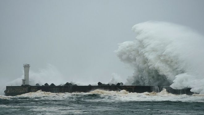 Tifón Hagibis: Japón recibe el azote del tifón más poderoso en décadas Tifón Hagibis: Japón recibe el azote del tifón más poderoso en décadas
