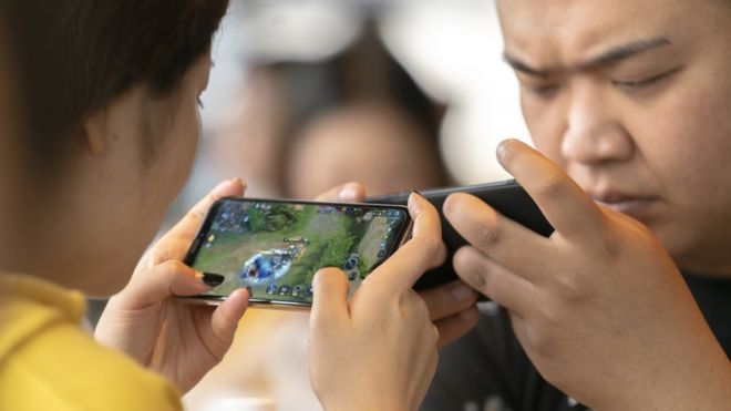 Adicción a los videojuegos: el toque de queda que impuso China a los menores Adicción a los videojuegos: el toque de queda que impuso China a los menores