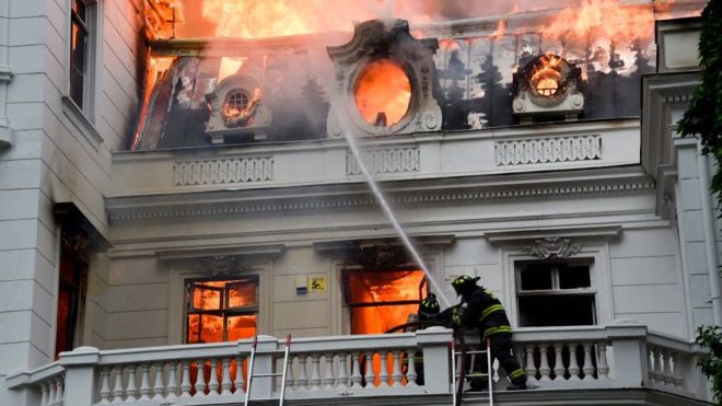 Superintendente de bomberos de Santiago: “Estamos descolocados por tanta quema, tanto saqueo” Superintendente de bomberos de Santiago: