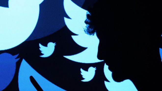 Twitter detiene su plan para eliminar millones de cuentas inactivas tras una oleada de críticas Twitter detiene su plan para eliminar millones de cuentas inactivas tras una oleada de críticas