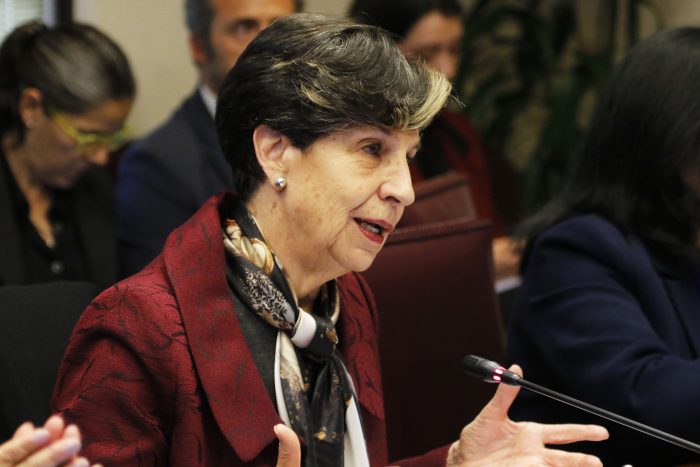 La frontal crítica de Isabel Allende a la ministra Plá en el Senado por las violaciones a los DD.HH. de las mujeres La frontal crítica de Isabel Allende a la ministra Plá en el Senado por las violaciones a los DD.HH. de las mujeres