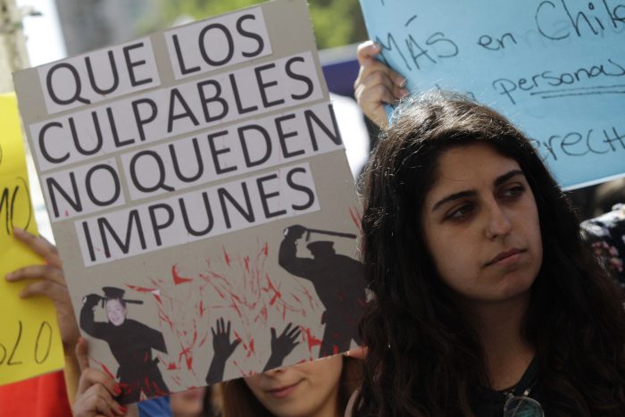Familiares de mujer de Rancagua que denunció haber sufrido tortura sexual por parte de Carabineros: “No aceptaremos la impunidad y no descansaremos hasta tener justicia”