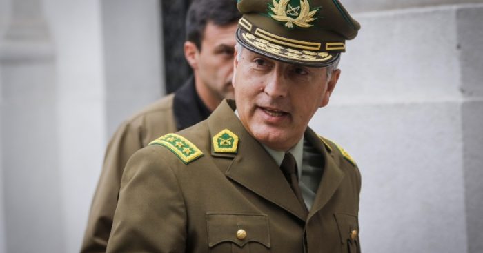 El paso en falso de Rozas: filtran audio a carabineros en el que promete que “a nadie voy a dar de baja por procedimiento policial” El paso en falso de Rozas: filtran audio a carabineros en el que promete que “a nadie voy a dar de baja por procedimiento policial