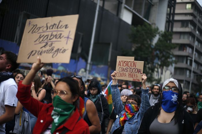 Democracia herida Democracia herida