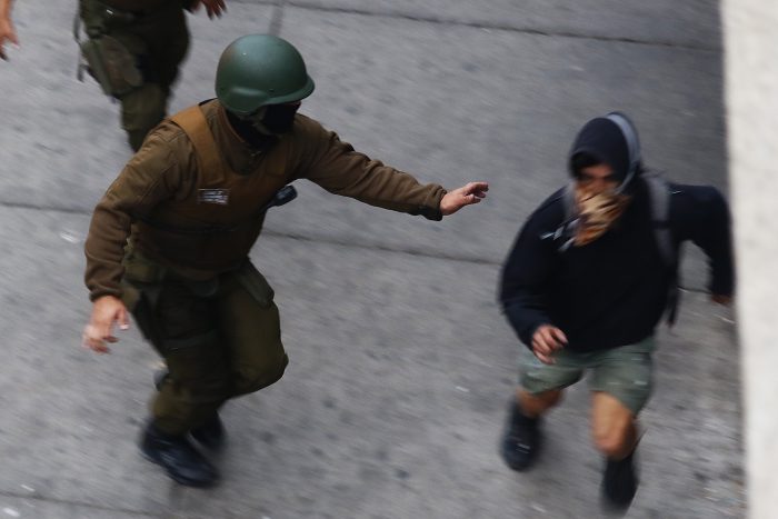 El diagnóstico de Carabineros en las manifestaciones: 78% de los arrestados ya tenía detenciones previas El diagnóstico de Carabineros en las manifestaciones: 78% de los arrestados ya tenía detenciones previas