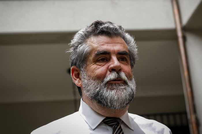 Subsecretario Ubilla llega a Juzgado de Pucón para declarar en denuncia por compra irregular de tierras indígenas Subsecretario Ubilla llega a Juzgado de Pucón para declarar en denuncia por compra irregular de tierras indígenas