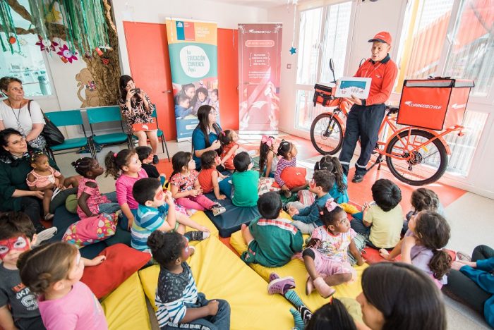CorreosChile lleva su campaña de Navidad a Conchalí CorreosChile lleva su campaña de Navidad a Conchalí