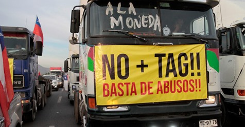 Movimiento No Más Tag volvió a salir a las autopistas de Santiago, pero con baja convocatoria Movimiento No Más Tag volvió a salir a las autopistas de Santiago, pero con baja convocatoria
