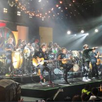 Al ritmo de la pachanga: Los Auténticos Decadentes tocaron su versión del reconocido cántico “Chile Despertó”
