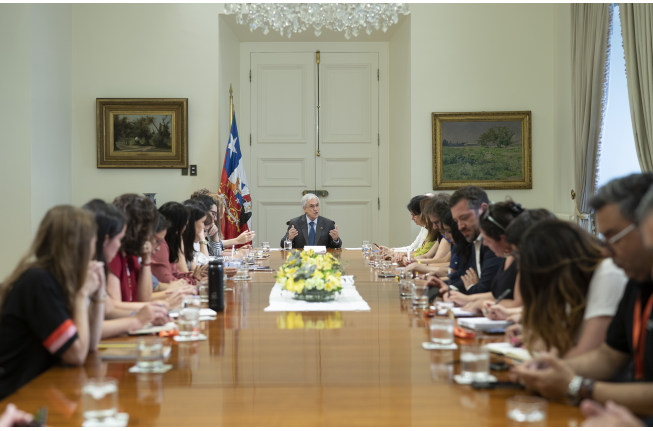 La frenética agenda de Piñera luego del errático mensaje presidencial del martes La frenética agenda de Piñera luego del errático mensaje presidencial del martes