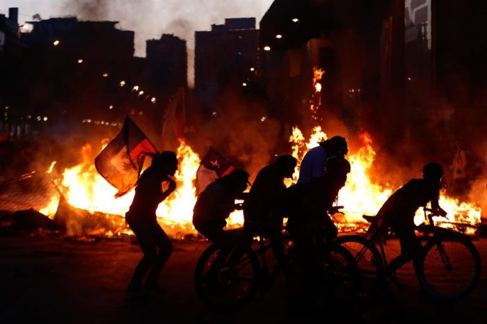 El abismo de romantizar la violencia El abismo de romantizar la violencia