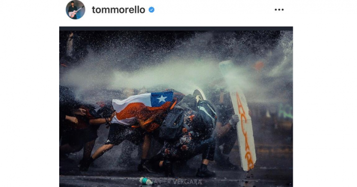 Imagen de fotógrafo chileno es destacada por integrante de Rage Against the Machine como símbolo de las manifestaciones Imagen de fotógrafo chileno es destacada por integrante de Rage Against the Machine como símbolo de las manifestaciones