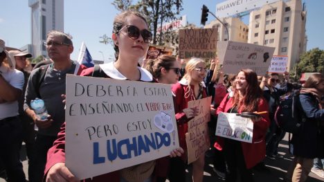 «El despertar de los mestizos»: el documental sobre la rebelión de octubre en OpinaDocs