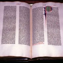 Biblia de Gutenberg: 4 datos sorprendentes sobre el libro que marcó un antes y un después en la historia