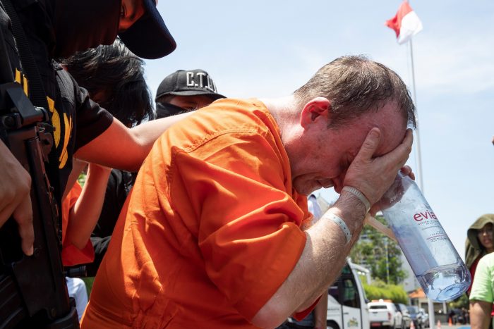 Un chileno y otros cinco extranjeros arrestados por narcotráfico en Indonesia: arriesgan pena de muerte Un chileno y otros cinco extranjeros arrestados por narcotráfico en Indonesia: arriesgan pena de muerte