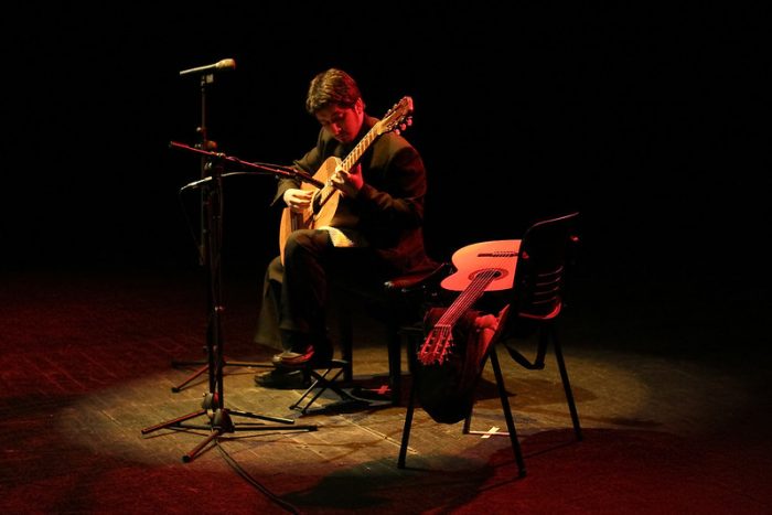 En Puerto Montt comenzó el encuentro de guitarra más austral del mundo En Puerto Montt comenzó el encuentro de guitarra más austral del mundo