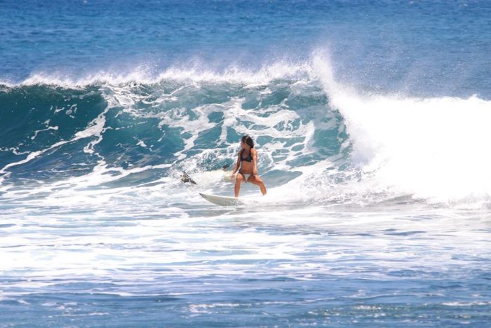 Tavake Pacomio, la surfista rapanui sobre el cuidado ambiental: “Todos podemos ser voluntarios y todos debemos ser voluntarios” Tavake Pacomio, la surfista rapanui sobre el cuidado ambiental: “Todos podemos ser voluntarios y todos debemos ser voluntarios”