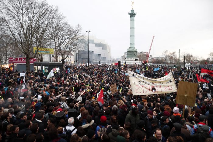 Los sindicatos franceses, en la calle contra la reforma de pensiones