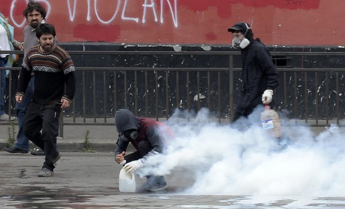 INDH acusa “entrenamiento artesanal” y falta de fiscalización en Carabineros INDH acusa