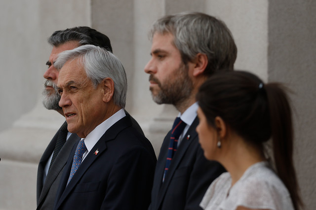 “Nada calza”: citan a ministro Blumel por las declaraciones de Piñera sobre la “tecnología de punta y organizaciones militares” tras los hechos de violencia “Nada calza”: citan a ministro Blumel por las declaraciones de Piñera sobre la “tecnología de punta y organizaciones militares” tras los hechos de violencia