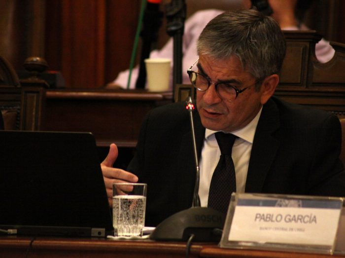 Presidente del BC tras último IPoM: anticipa recesión técnica si la clase política “no logra acuerdos transversales” Presidente del BC tras último IPoM: anticipa recesión técnica si la clase política