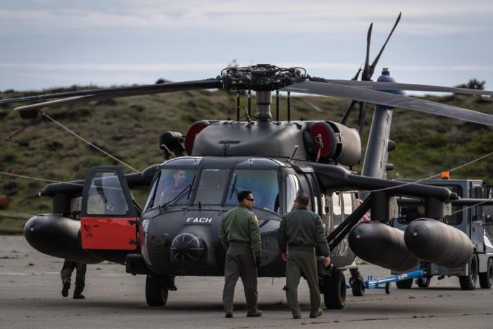 FACh amplía zona de búsqueda del avión Hércules C130 siniestrado FACh amplía zona de búsqueda del avión Hércules C130 siniestrado