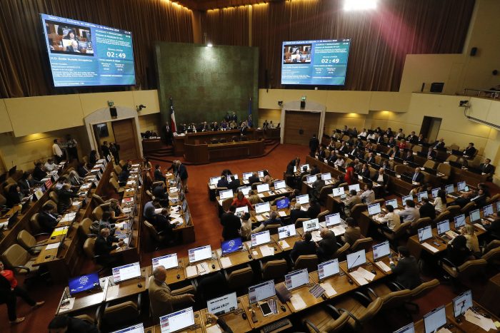 Aprueban normas sobre independientes, paridad y escaños reservados para pueblos indígenas en la Comisión de Constitución de la Cámara Aprueban normas sobre independientes, paridad y escaños reservados para pueblos indígenas en la Comisión de Constitución de la Cámara